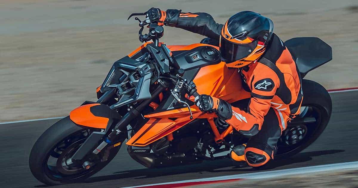 KTM 1390 Super Duke R Launched in India at Rs 22.96 Lakh