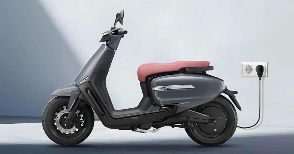 VLF Tennis Electric Scooter Launched