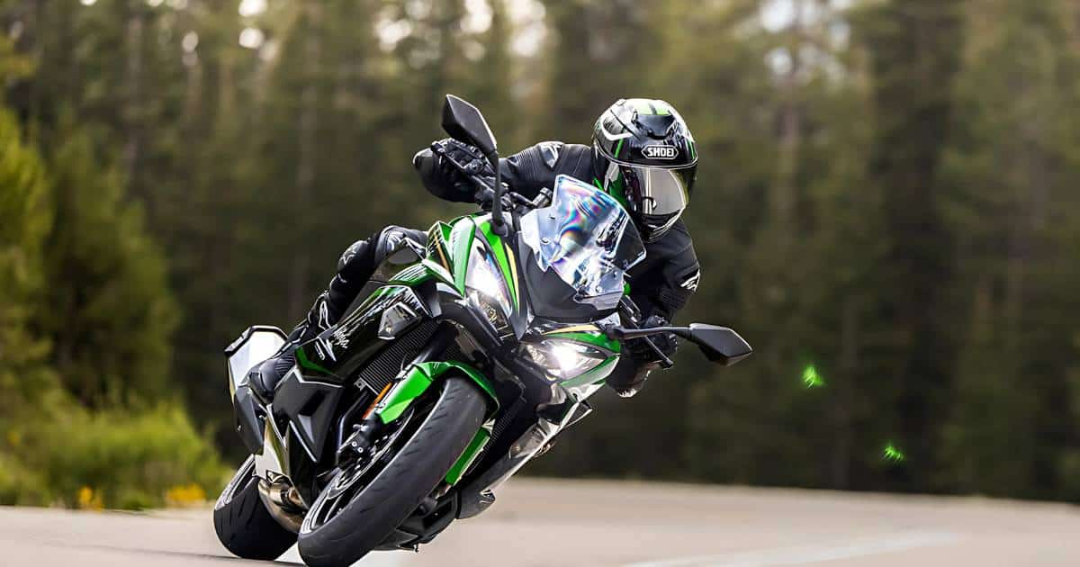 Kawasaki Ninja 1100SX Priced at Rs 13.49 Lakh in India