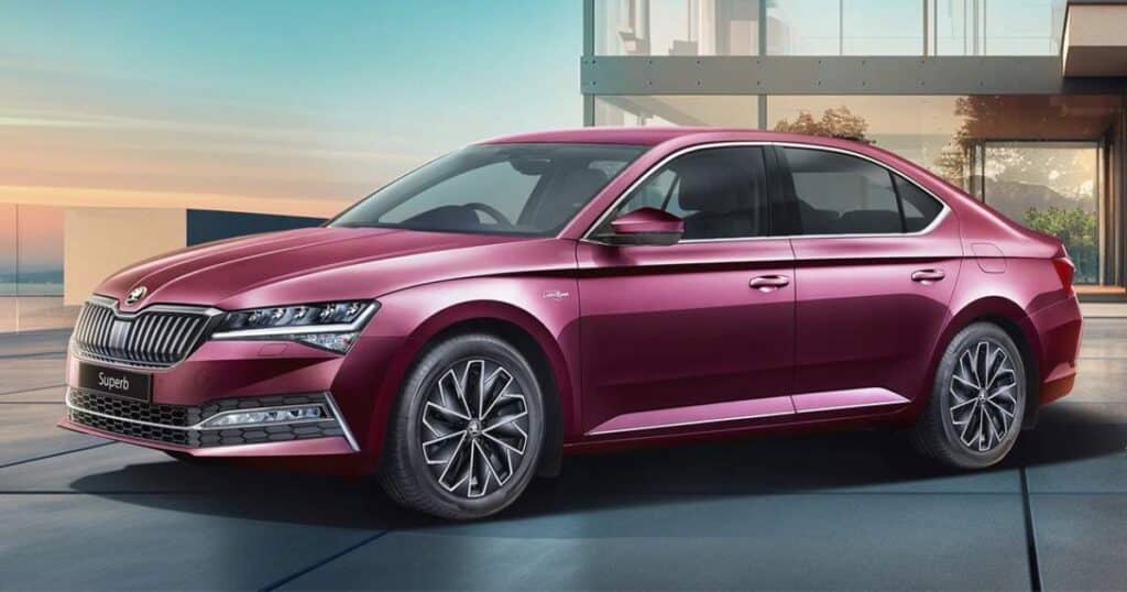 Skoda Superb Sedan Now Available with Massive Discounts