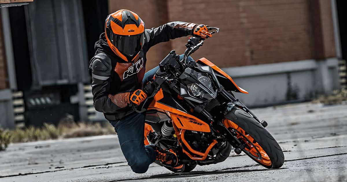 2025 KTM 390 Duke