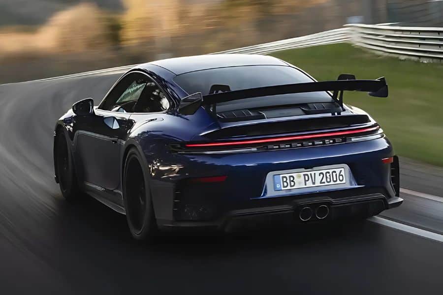 Porsche 911 GT3 Sets Record as Quickest Manual Car on the Nürburgring