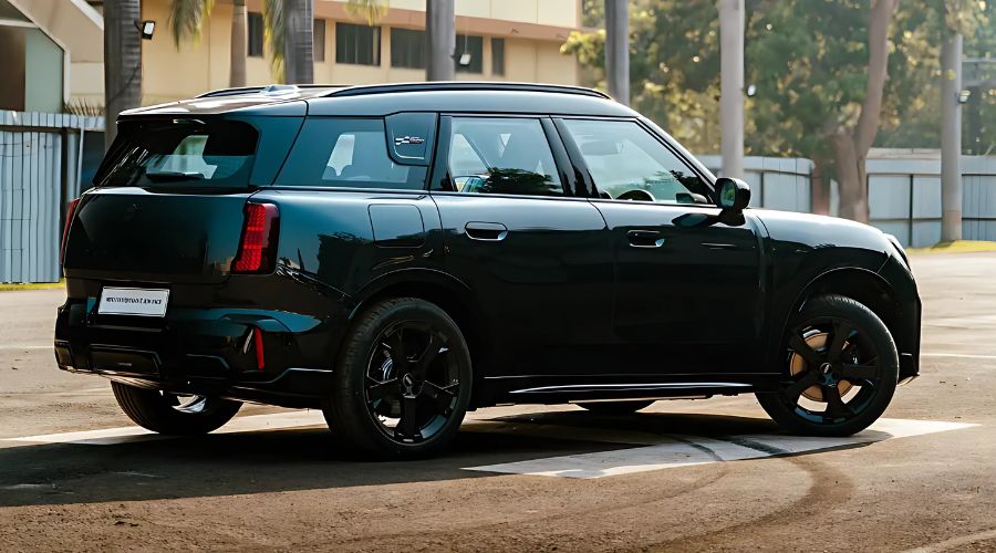 Mini Countryman E JCW Pack Launched