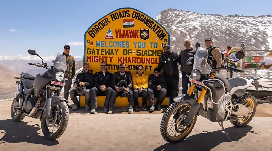 Royal Enfield Himalayan 750 and Royal Enfield Himalayan Electric